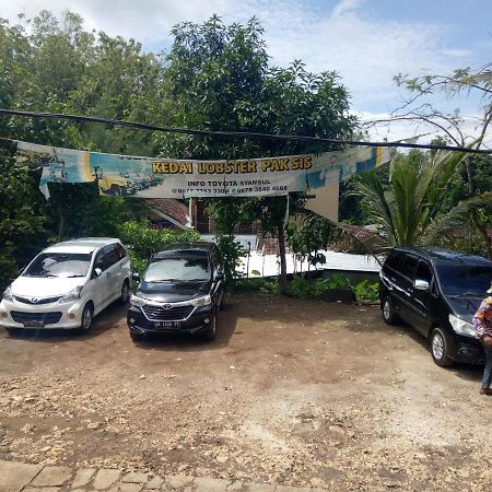 Losmen Fadel Malioboro Jogja Yogyakarta Eksteriør billede